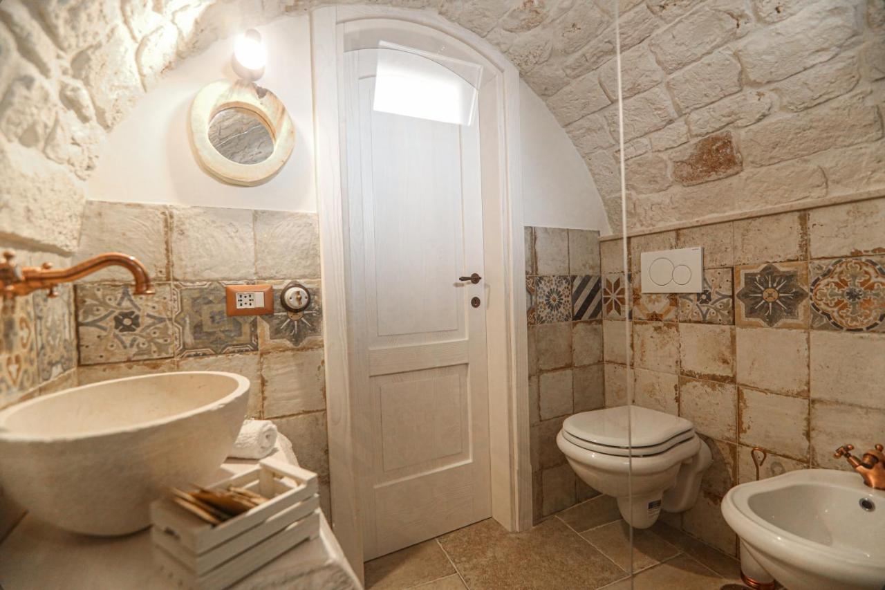 Domus Petra 96 Apartment Ceglie Messapica Bagian luar foto