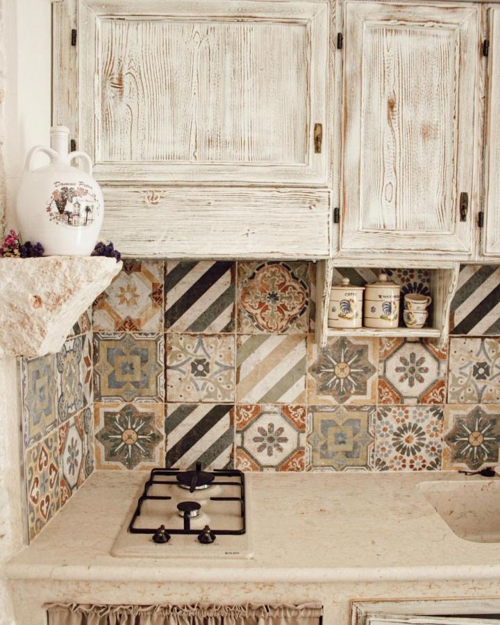 Domus Petra 96 Apartment Ceglie Messapica Bagian luar foto
